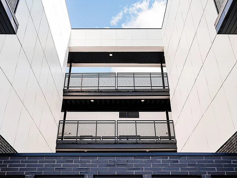 Streetcar Flats Exterior