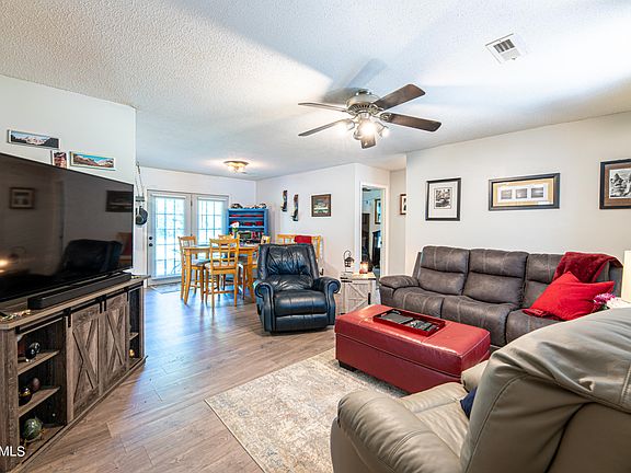 4th image of 4529 Felix Ct