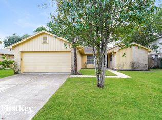 3042 Sherborne St, Pearland, TX 77584