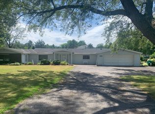 225 Webster Rd, Webster, NY 14580