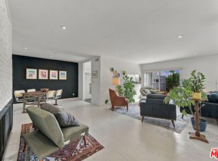 949 N Kings Rd APT 309, West Hollywood, CA 90069