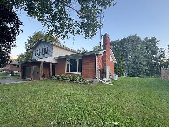 4th image of 102 Greenfield Park