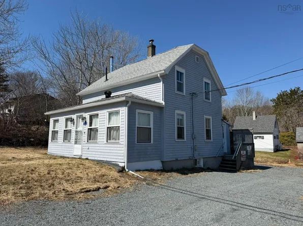 120 Old Port Mouton Rd, Liverpool, NS B0T 1G0