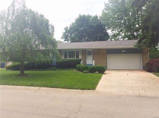 5600 Powell Rd, Huber Heights, OH 45424