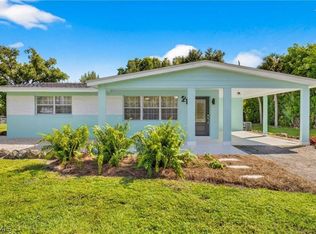 21 E Mariana Ave, North Fort Myers, FL 33917