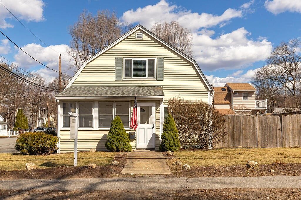 154 Main St, Wilmington, MA 01887 Zillow