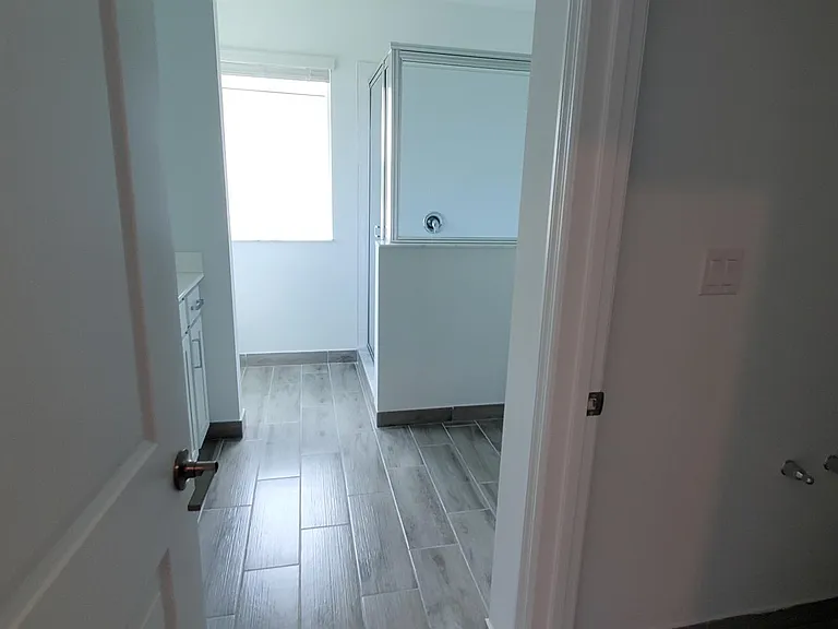 4108 Veleiros Ave — Photo 11
