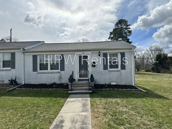 1700 Roslyn Dr Unit 27D, Burlington, NC 27215