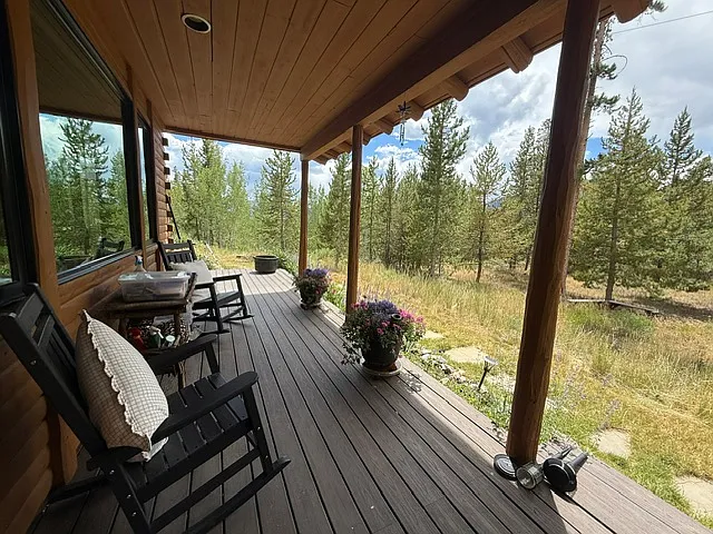 3 bed, 1600 sqft, $5,000 — Photo 3