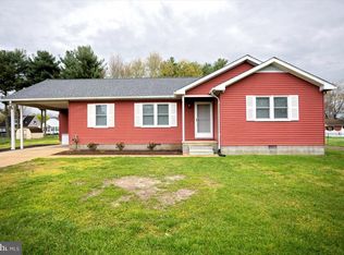 6 Oak St, Ridgely, MD 21660