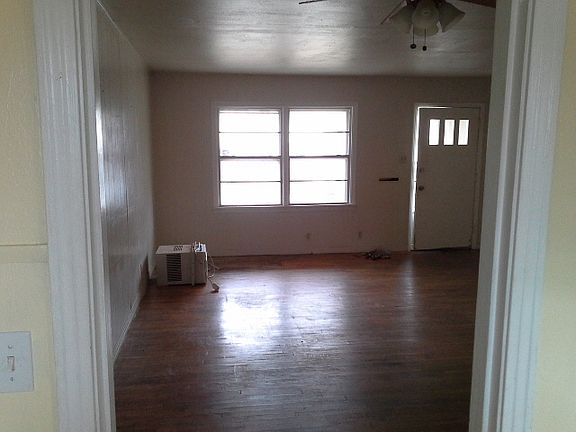 2nd image of 2509 Inglewood Dr