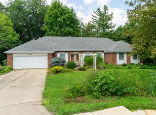 259 N 2559th Rd, Peru, IL 61354