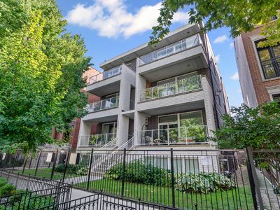 2649 N Mildred Ave #3S, Chicago, IL, 60614