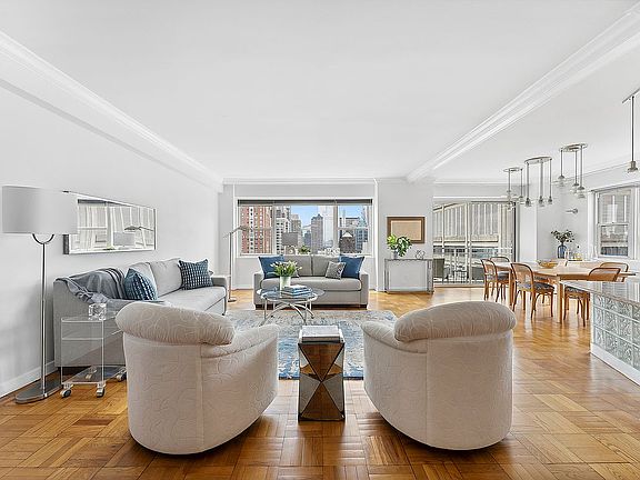 3rd image of 150 E 69th St APT 23M