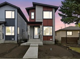 9007 153rd St NW, Edmonton, AB T5R 1P3