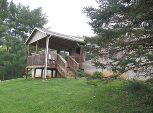 165 Eatons Chapel Rd, Staffordsville, VA 24167