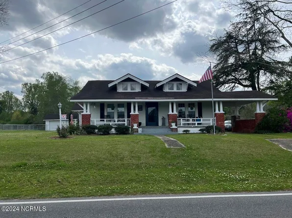 3203 Sidney Cherry Grove Road, Clarendon, NC 28432