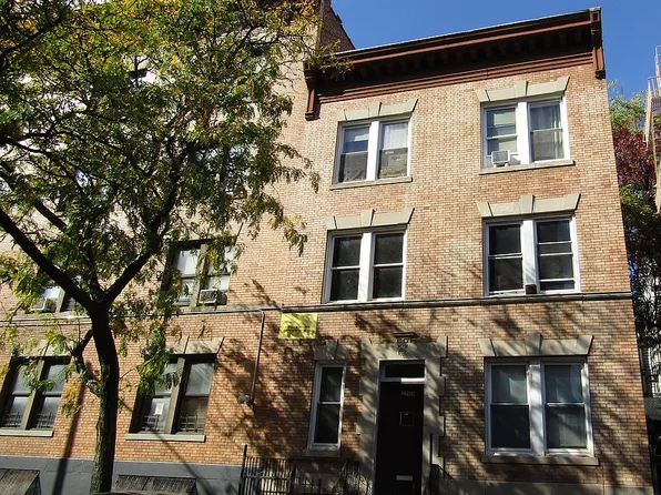 2793 Valentine Ave, Bronx, NY 10458