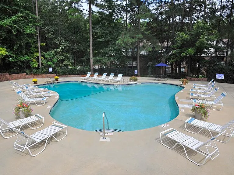 Swimming Pool with Sundeck