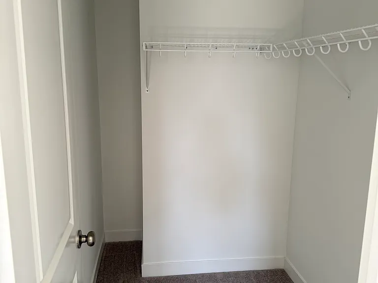1079 Tomahawk Pl — Photo 4