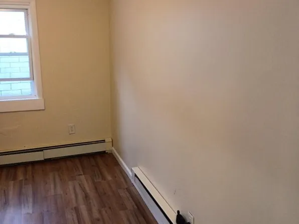 253 S 8th St, Newark, NJ 07103