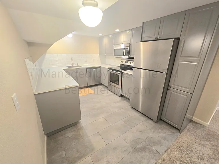 5317 NE Emerson St #B — Photo 12