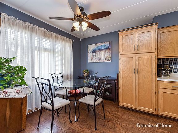 4th image of 13934 E Leamington Dr Unit 306