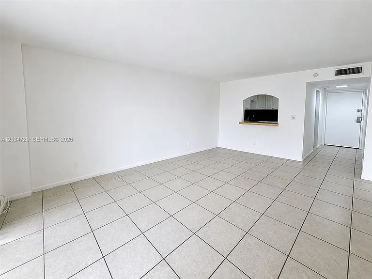 13499 Biscayne Blvd #504 — Photo 5