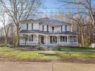 373 Market St NE, Charleston, TN 37310