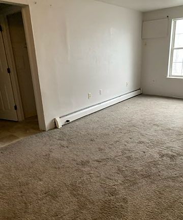 2nd image of 20 Wolf Rd #F87