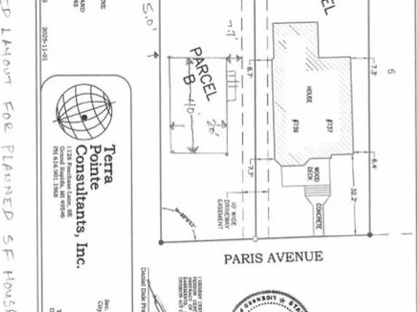 745 Paris Ave SE, Grand Rapids, MI 49503