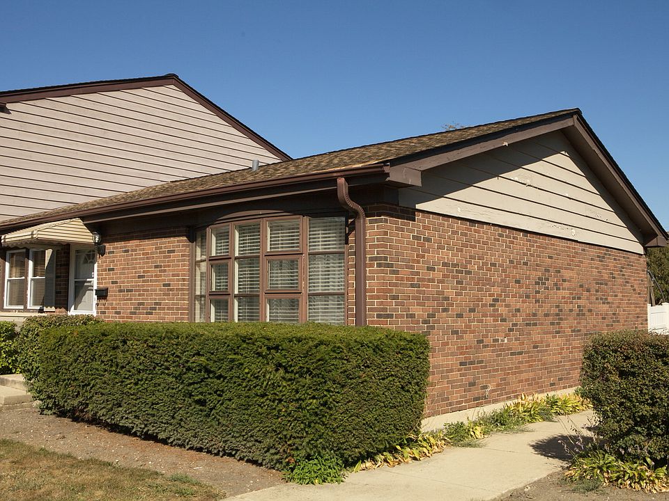 1st image of 257 Montgomery Ln