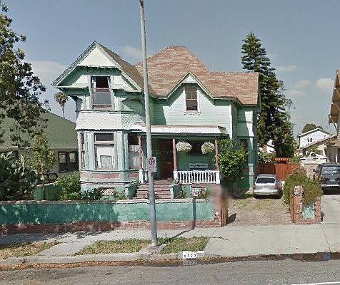 1st image of 2723 S La Salle Ave