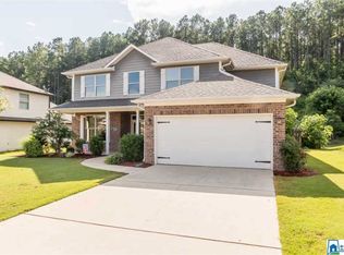 1041 Merion Dr, Calera, AL 35040