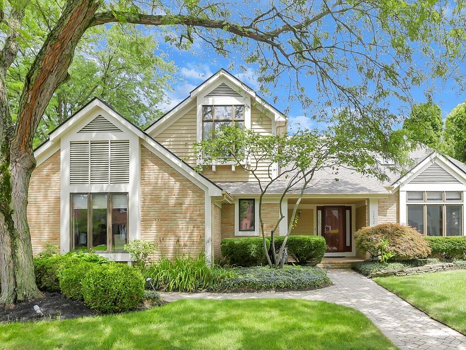1st image of 2252 Sedgwick Dr