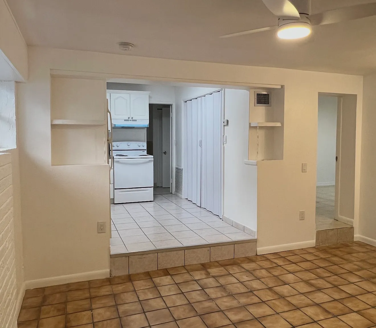 1 bed, 650 sqft, $1,850 — Photo 2
