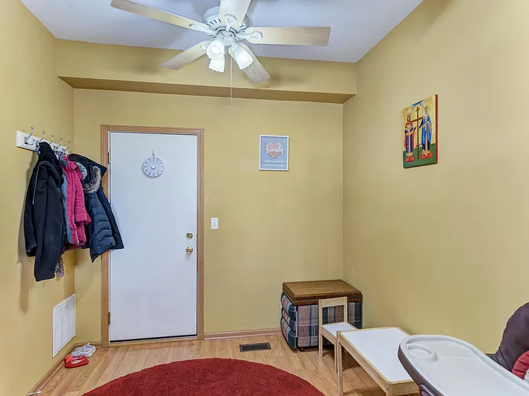 2272 Reflections Dr — Photo 12