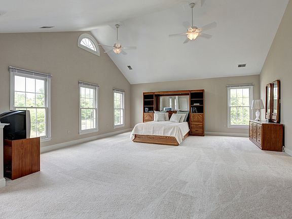 5th image of 17815 Marble Hill Place