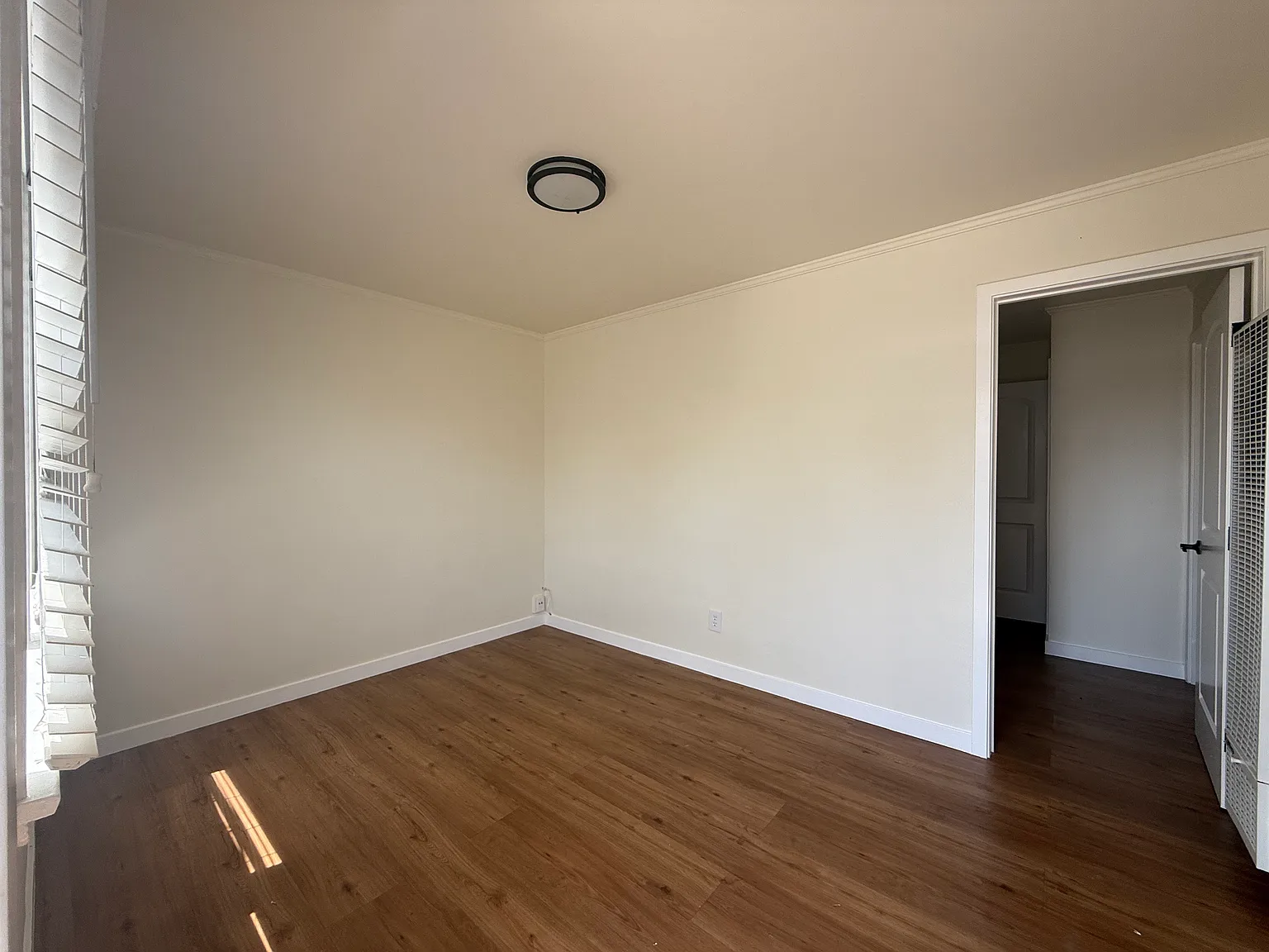 1 bed, $1,575 — Photo 2