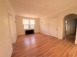 710 Giles Blvd E #306, Windsor, ON N9A 4E4