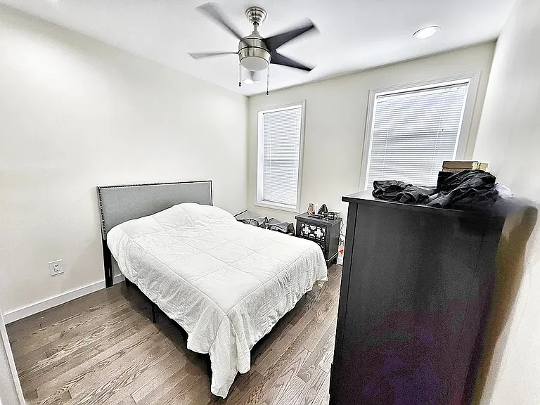 23-51 26th St #1B — Photo 5