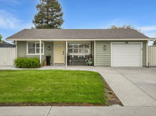 1131 Hollyhock St, Livermore, CA 94551