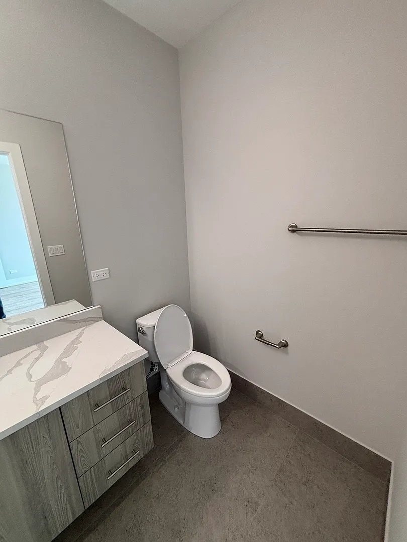 2 bed, 1400 sqft, $2,850 — Photo 4