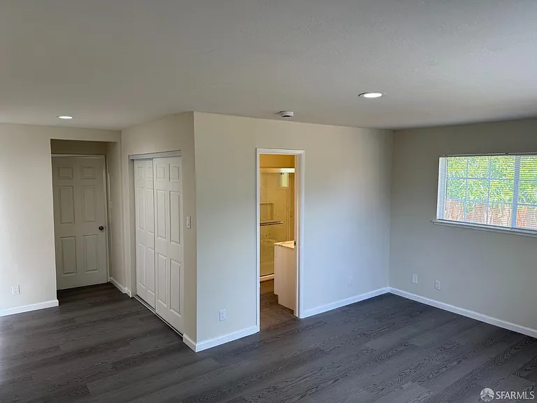 25696 Lander Ave — Photo 8