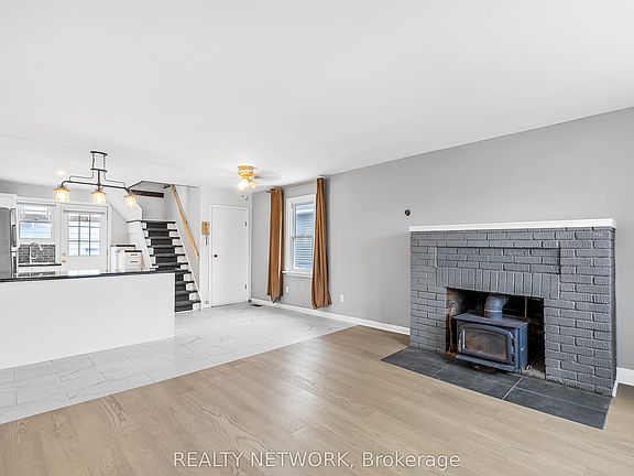 5th image of 76 Johnston St