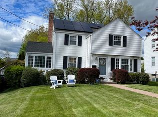 86 Woodmere Rd, West Hartford, CT 06119