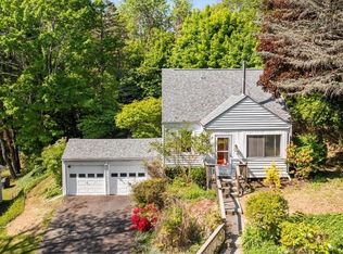 39 Reservoir Rd, Lloyd, NY 12528