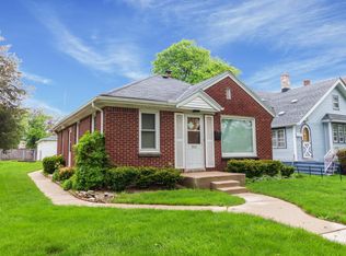 3749 N 49th St, Milwaukee, WI 53216