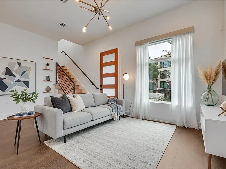 108 Tillery St #1 — Photo 5