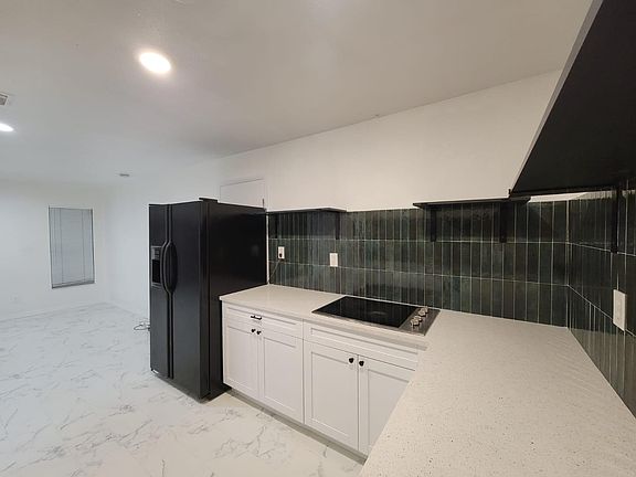 3rd image of 6804 Spencer Cir #2